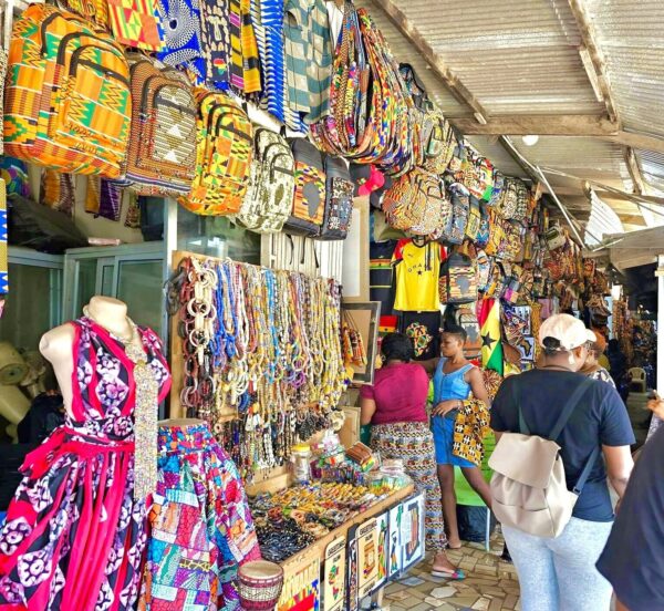 Shopping for Ghanaian Souvenirs